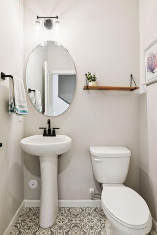 4921 Avery Court, Eagan, MN 55123