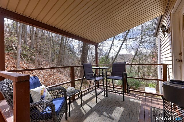 41 Chatham Lane, Bristol, CT 06010