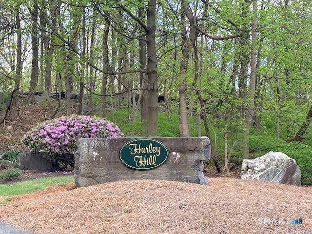 41 Chatham Lane, Bristol, CT 06010