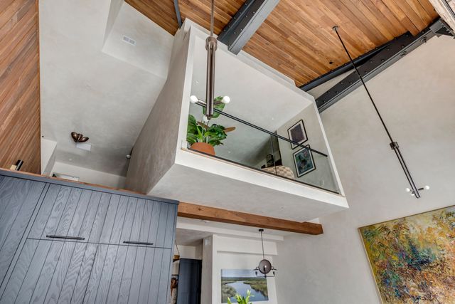 71 Wentworth Street 302, Charleston, SC 29401
