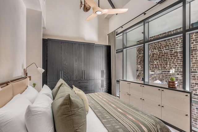 71 Wentworth Street 302, Charleston, SC 29401