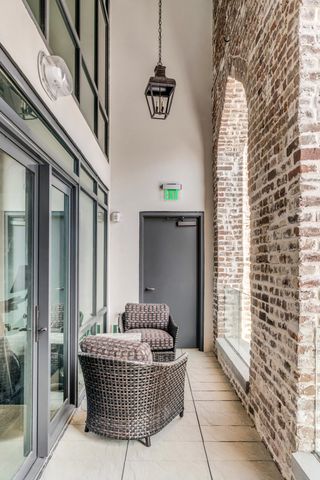 71 Wentworth Street 302, Charleston, SC 29401