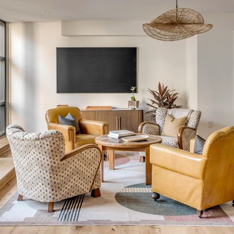 71 Wentworth Street 302, Charleston, SC 29401