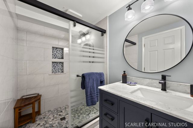 1808 Downing Court, Naperville, IL 60563