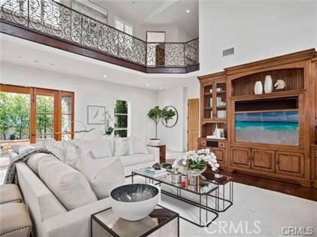 511 Fullerton, Newport Beach, CA 92663