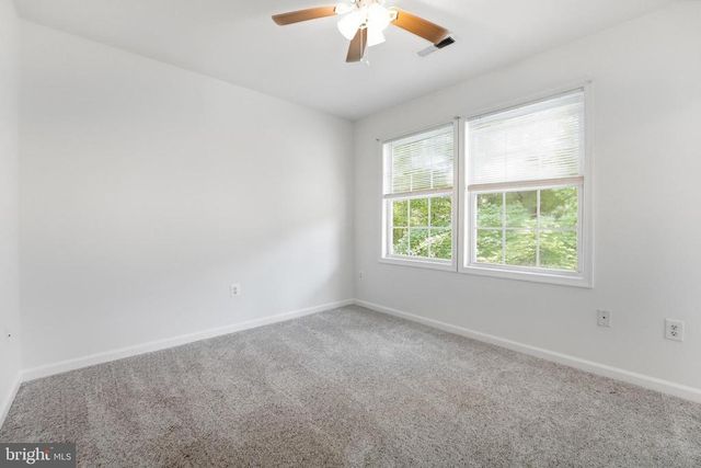 102 WAKEFIELD DR, Locust Grove, VA 22508