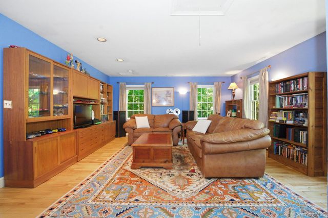 2 Turner Drive, Chappaqua, NY 10514