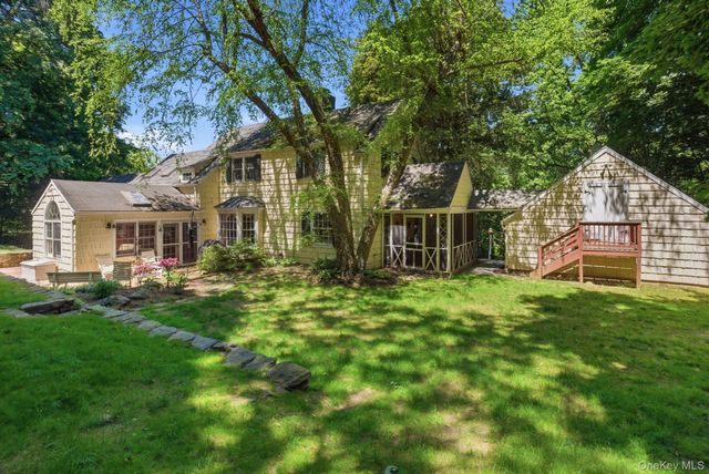 2 Turner Drive, Chappaqua, NY 10514