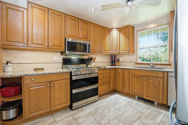 2 Turner Drive, Chappaqua, NY 10514