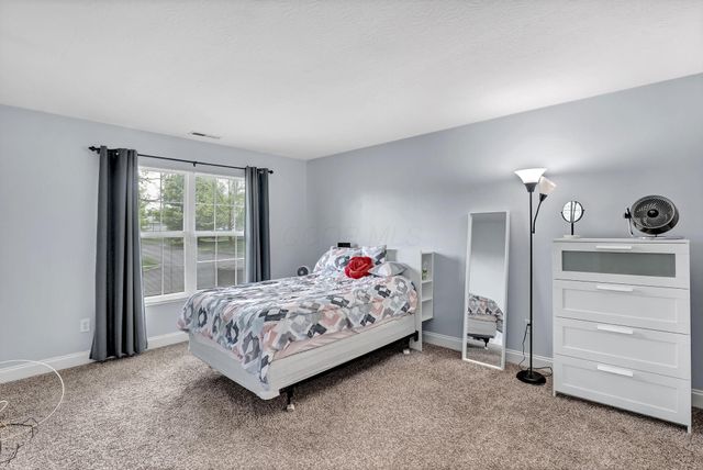 8396 Greyhawk Circle, Columbus, OH 43240
