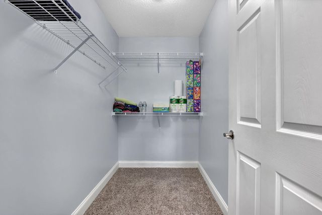 8396 Greyhawk Circle, Columbus, OH 43240