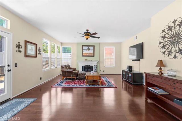 30440 Novato, Murrieta, CA 92563