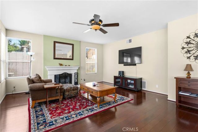 30440 Novato, Murrieta, CA 92563