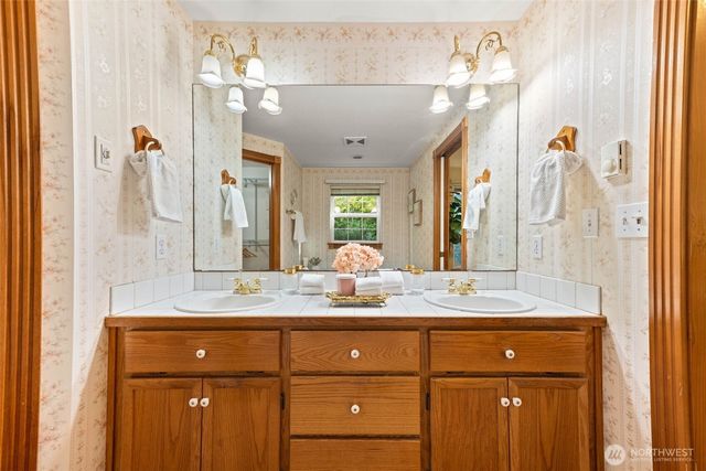 13423 100th Street NW, Gig Harbor, WA 98329