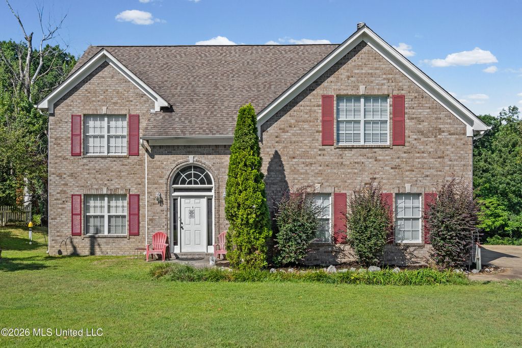 125 Blue Lake Drive, Lake Cormorant, MS 38641 — photo 2