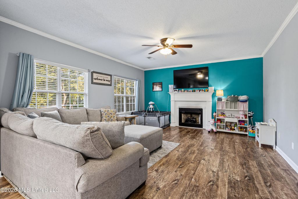 125 Blue Lake Drive, Lake Cormorant, MS 38641 — photo 5