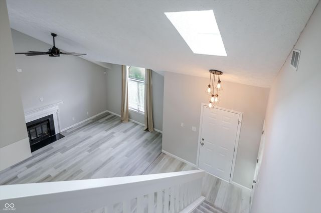 9303 Golden Oaks W, Indianapolis, IN 46260