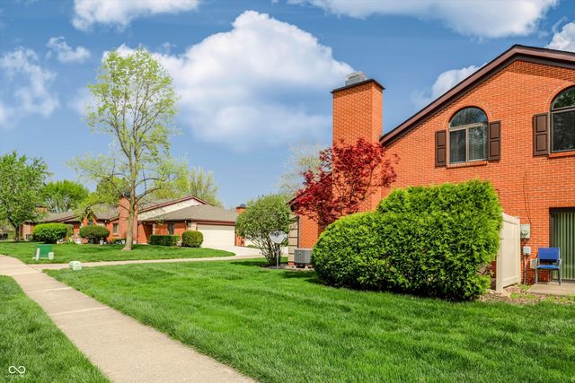 9303 Golden Oaks W, Indianapolis, IN 46260