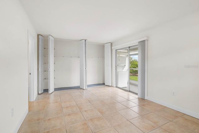 201 KINGS BOULEVARD 19, Sun City Center, FL 33573
