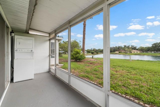 201 KINGS BOULEVARD 19, Sun City Center, FL 33573