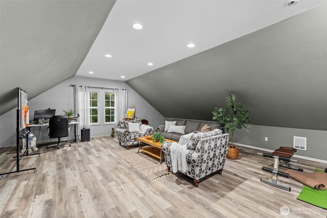 9915 Key Peninsula Highway NW, Gig Harbor, WA 98329