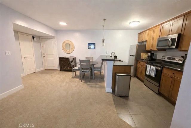 10982 Roebling ave, Unit 529, Los Angeles, CA 90024