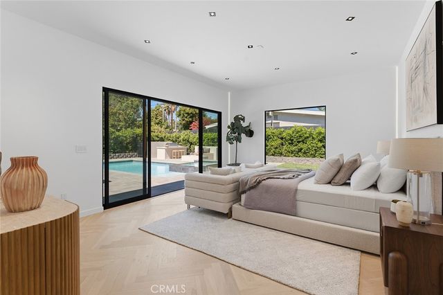 5500 Fenwood, Woodland Hills, CA 91367