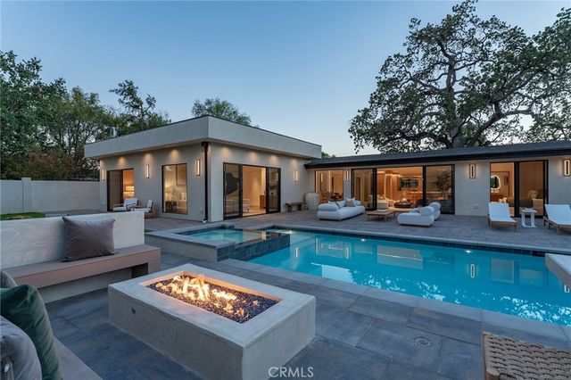 5500 Fenwood, Woodland Hills, CA 91367