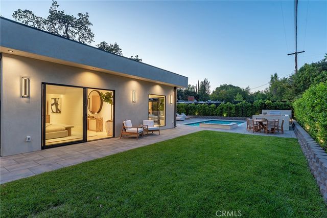5500 Fenwood, Woodland Hills, CA 91367