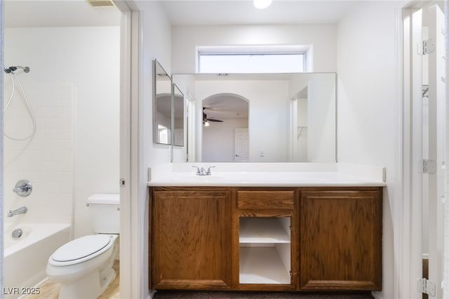 5934 Banbury Heights Way, Las Vegas, NV 89139