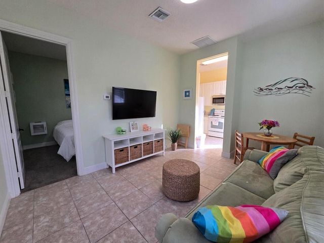108 Spikerush Road, Jupiter, FL 33458