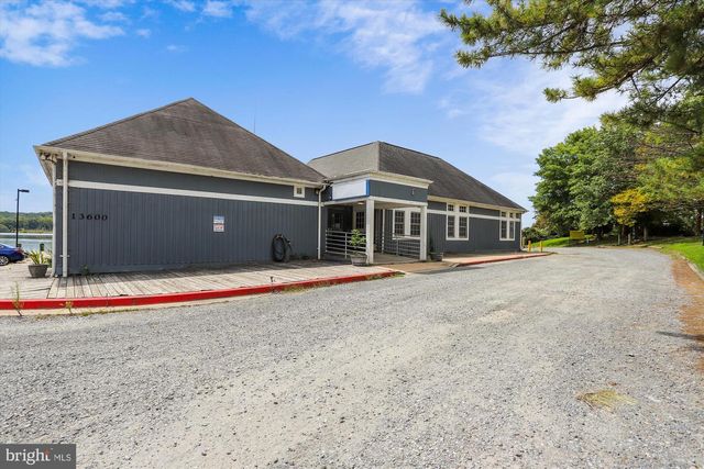 10610 CEDARWOOD LN, Fort Washington, MD 20744