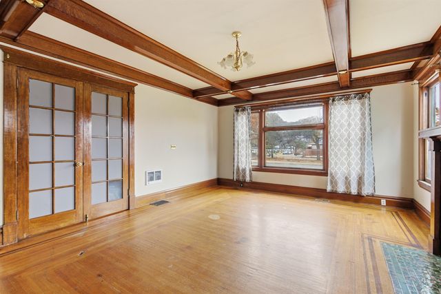 1027 W MAXWELL Ave, Spokane, WA 99201