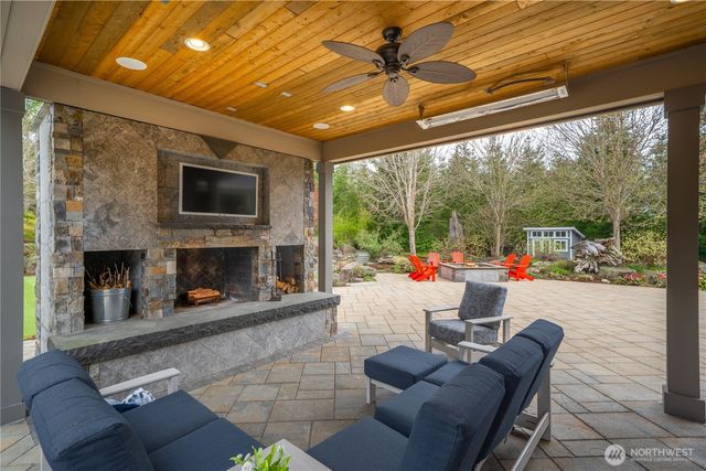 31627 SE 280th Court, Ravensdale, WA 98051
