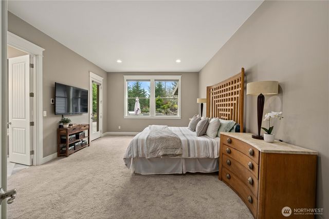 31627 SE 280th Court, Ravensdale, WA 98051