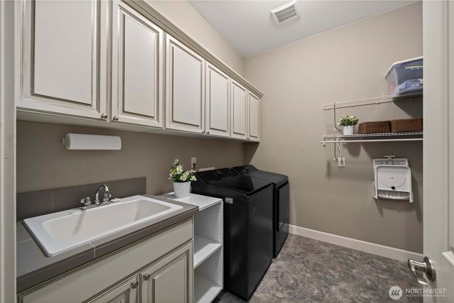 31627 SE 280th Court, Ravensdale, WA 98051