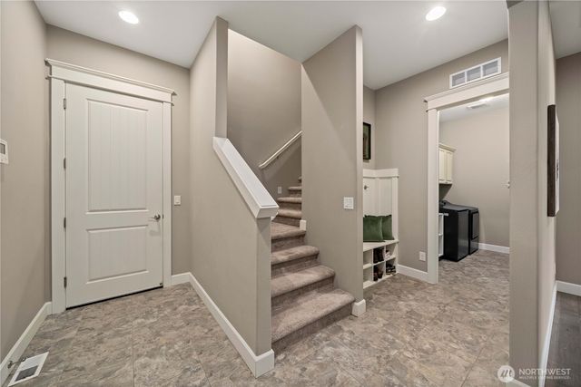 31627 SE 280th Court, Ravensdale, WA 98051