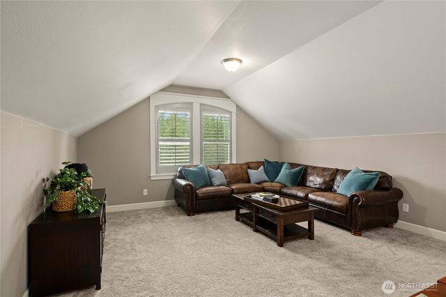 31627 SE 280th Court, Ravensdale, WA 98051