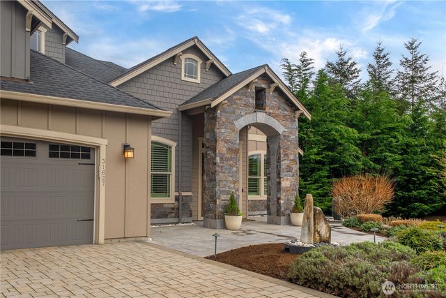 31627 SE 280th Court, Ravensdale, WA 98051
