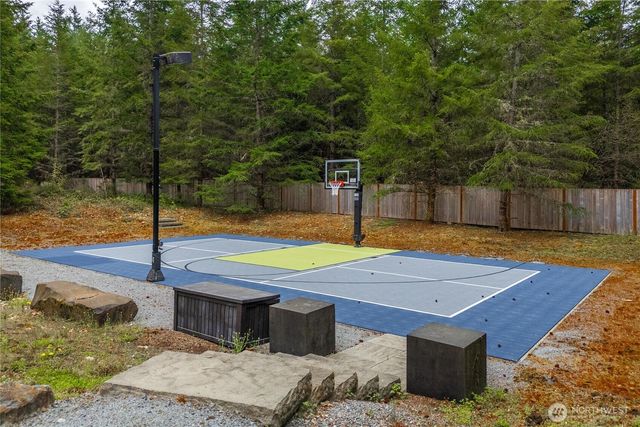 31627 SE 280th Court, Ravensdale, WA 98051