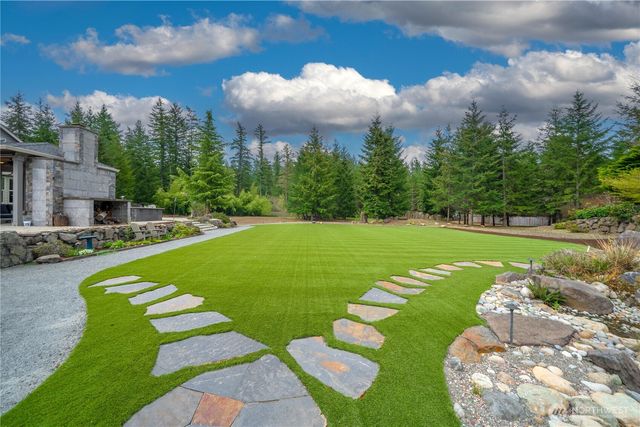 31627 SE 280th Court, Ravensdale, WA 98051