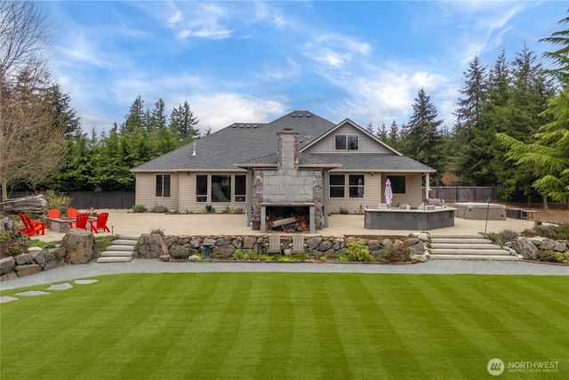 31627 SE 280th Court, Ravensdale, WA 98051