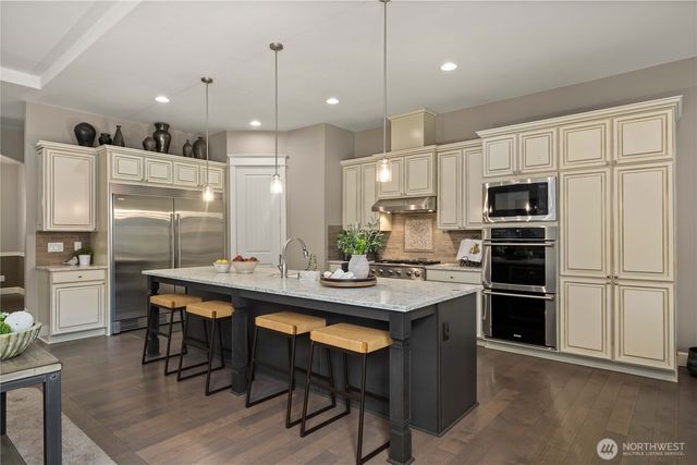 31627 SE 280th Court, Ravensdale, WA 98051