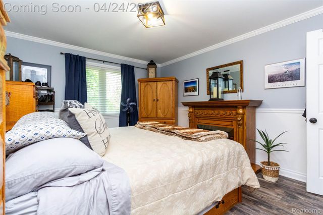 653 Chestnut Street, Wyandotte, MI 48192