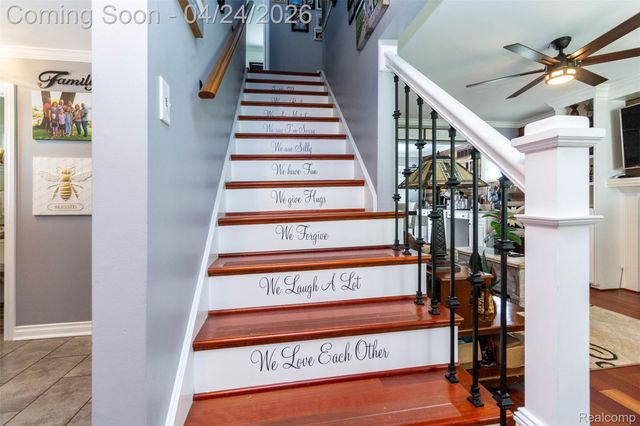 653 Chestnut Street, Wyandotte, MI 48192