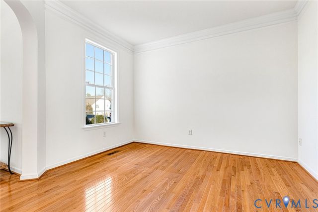 2719 Mill Flume Dr, Midlothian, VA 23112