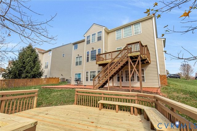 2719 Mill Flume Dr, Midlothian, VA 23112