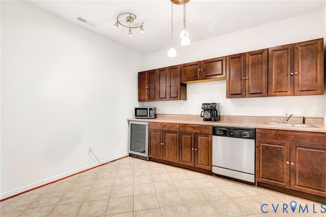 2719 Mill Flume Dr, Midlothian, VA 23112