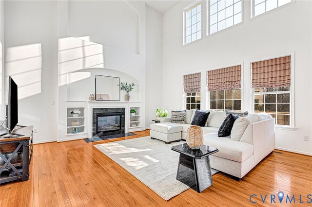 2719 Mill Flume Dr, Midlothian, VA 23112