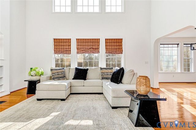 2719 Mill Flume Dr, Midlothian, VA 23112